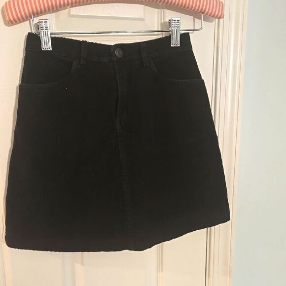 Black A-Line Mini Skirt for Work - Picture 1 of 7